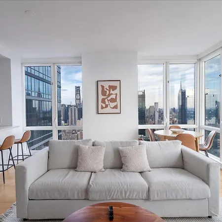 Manhattan Luxury Apartment 12